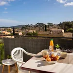 Apartment T2 Climatise Dans Petite