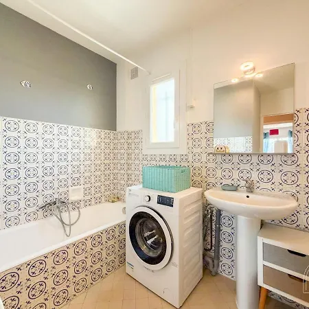 T2 Climatise Dans Petite Appartement Sanary-sur-Mer